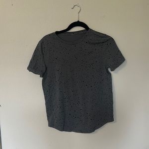 Lululemon love crew tee size 4 grey with black splatter
